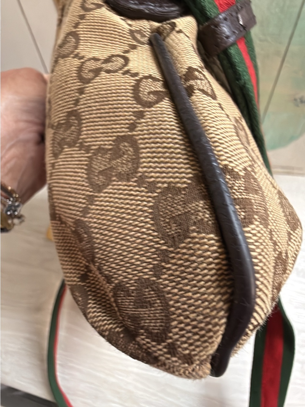 Vintage 2010 GUCCI GG canvas messenger shoulder bag nice condition - Picture 4 of 15